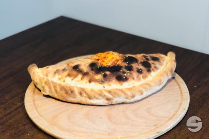 Pizza Calzone - Jet Pizza