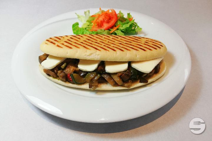 Panini Légumes - Salon de la Gare