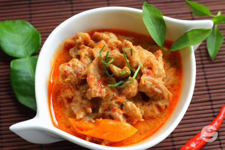Paneang mit Beilage nach Wahl - Ying's Thai Kitchen 2