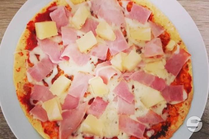 Pizza Hawaii - Reusszopf Pizzeria