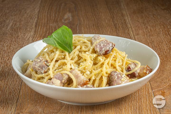 Spaghetti Alla Carbonara - Mami pizza