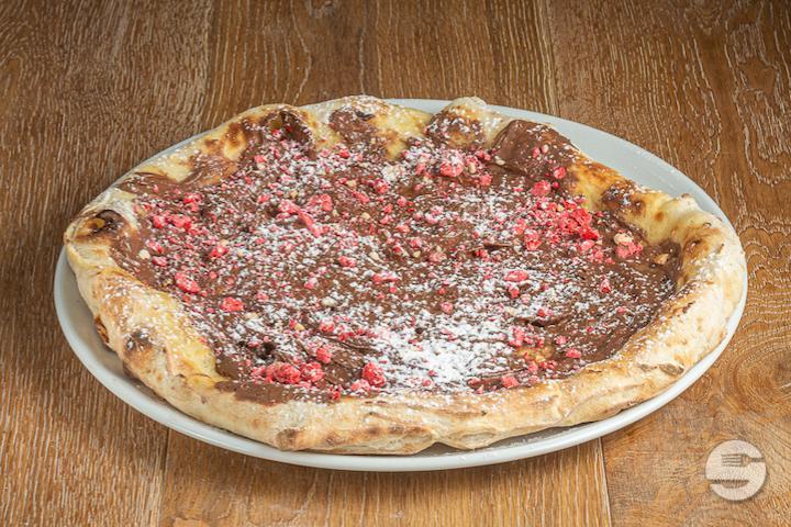 Pizza Nutella et Pralines Roses - Mami pizza