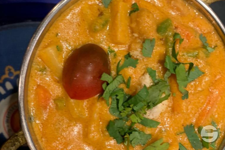 Chicken Curry - Indian Restaurant Luzern