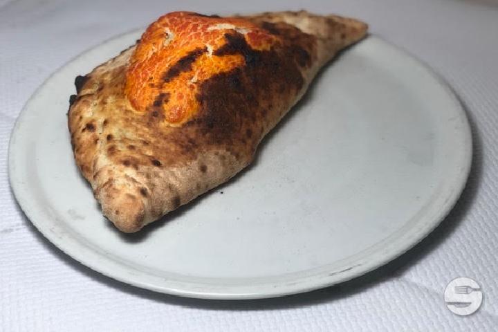 Calzone - La Fattoria