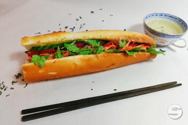 Bành Mi Thit - Sandwich au porc - Ha My