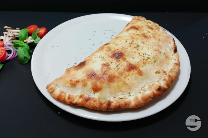 Calzone Turkey Ham - Mio Pizza