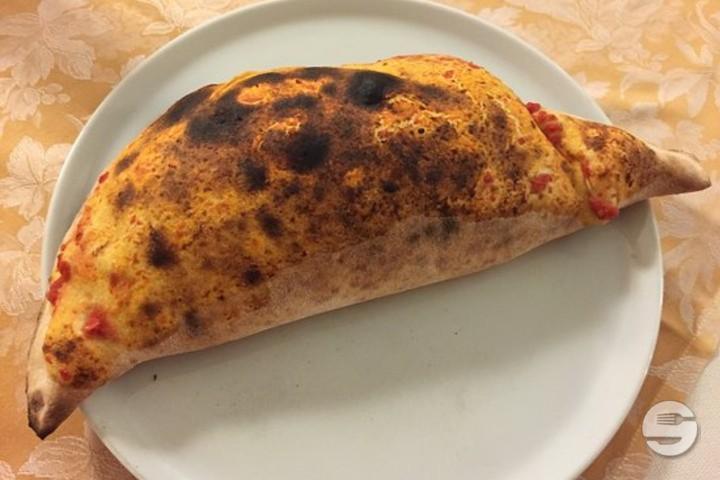 Pizza Calzone (covered) - Ali Baba