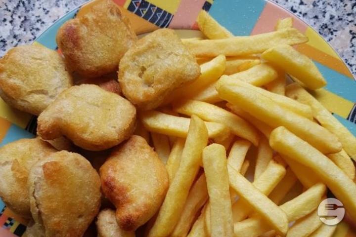Chicken nuggets with French fries - Ali Baba
