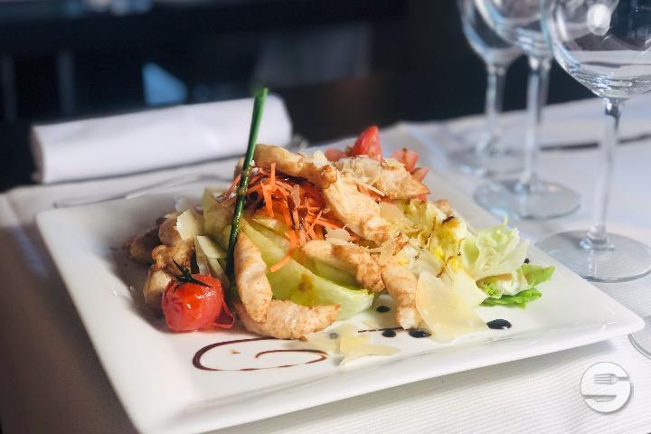 Caesar salad - Le Petit Lac
