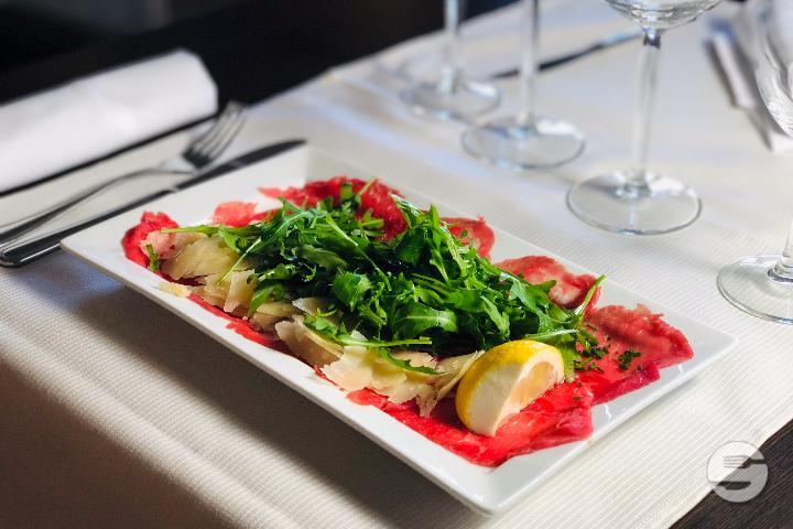Beef carpaccio - Le Petit Lac