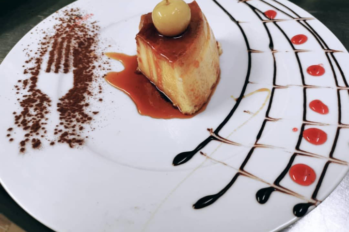 Homemade caramel flan - Beau site grill