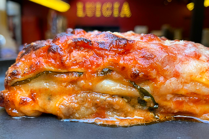 Lasagne alla Parmigiana in forno a legna - ByLÙ by Luigia