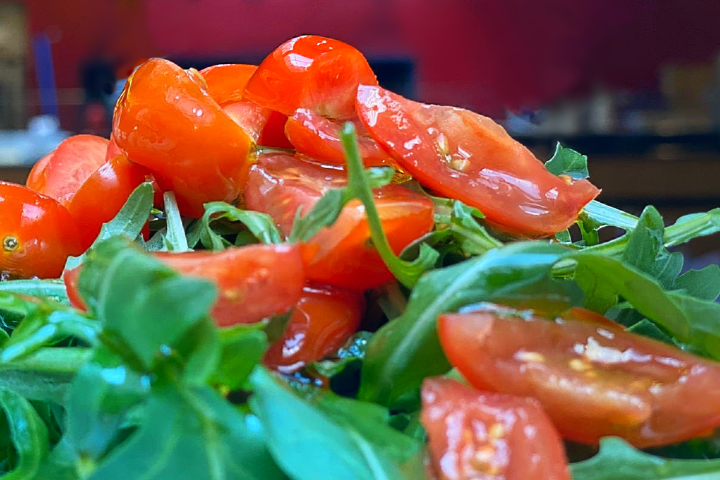 Base: Insalata di Rucola e pomodorini - ByLÙ by Luigia