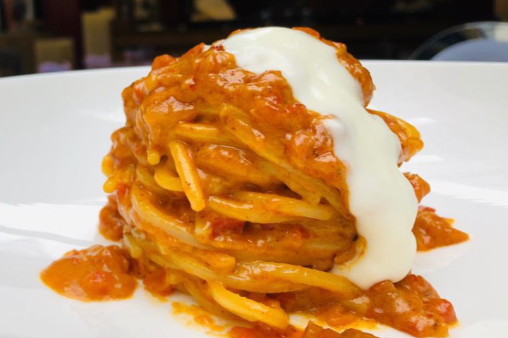 Spaghetto peperoni 'Nduja fonduta di Grana Padano - ByLÙ by Luigia