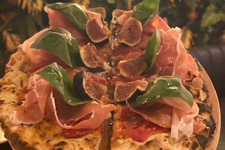 Pizza crudo e fichi - ByLÙ by Luigia