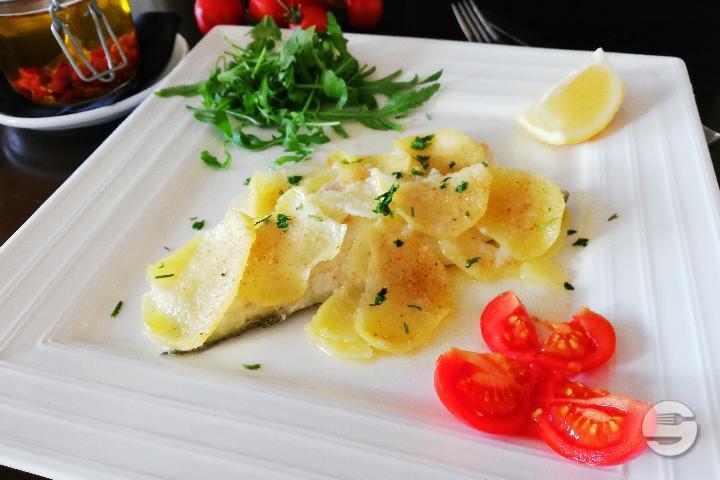Branzino in crosta di patate - Bellavista