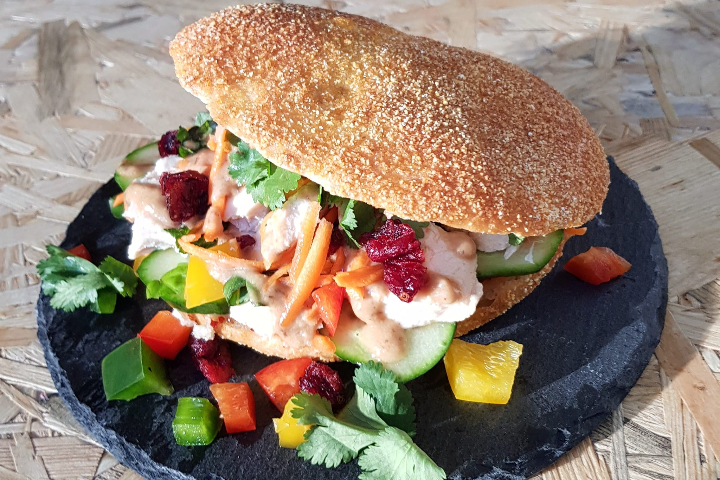 Sandwich Ray-Galtuwa - Yvonne's Noodles