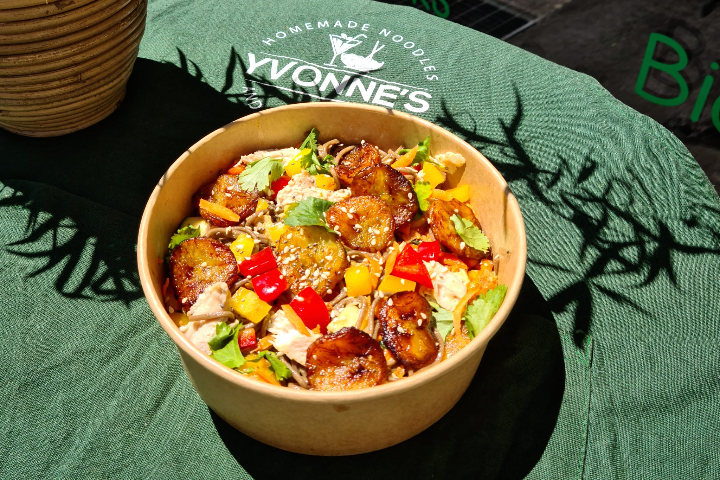 Uchawi Coco - Yvonne's Noodles