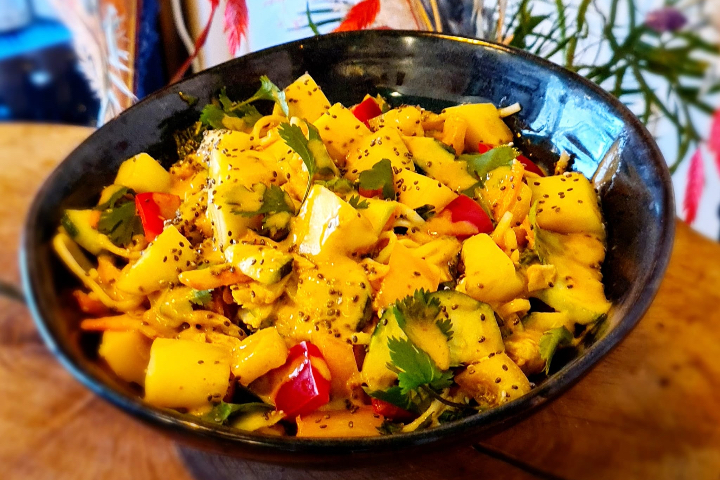 Navinykaran - Yvonne's Noodles