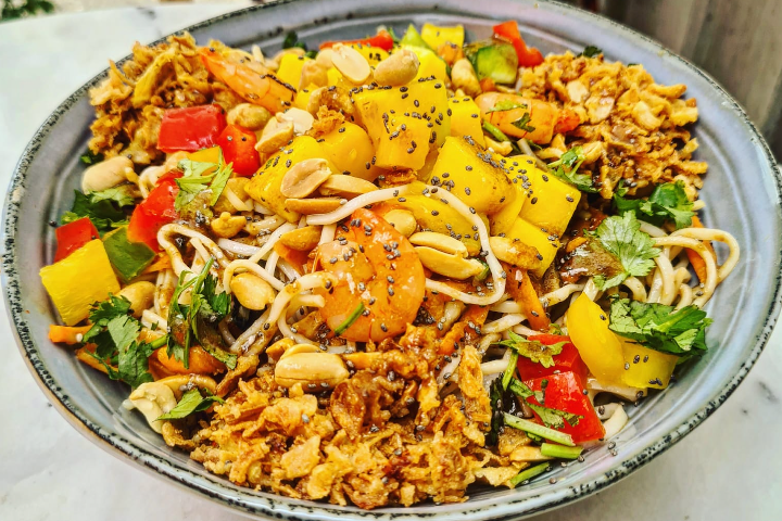 Thaïmango - Yvonne’s Noodles & Nalapita - Plainpalais