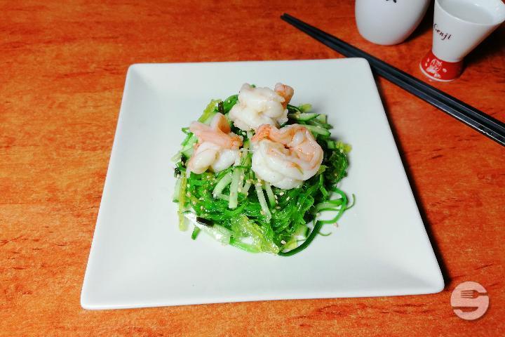 S7 Salade d'algue "Chûkakaiso" aux crevettes - Hochi