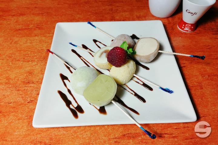 54 Mochi - Hochi