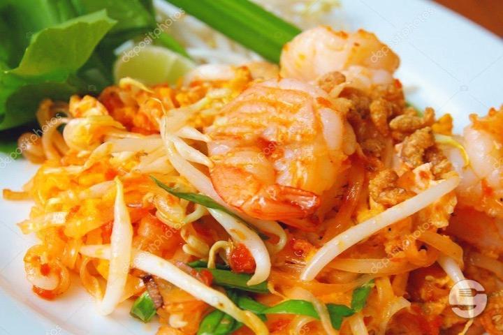 41 Shrimp fried noodles pad thai - Hochi