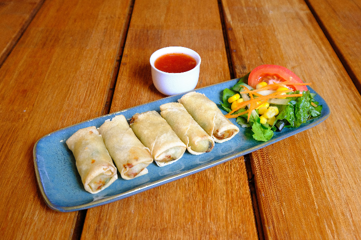 Mini vegetable spring rolls - Thai Orchidée