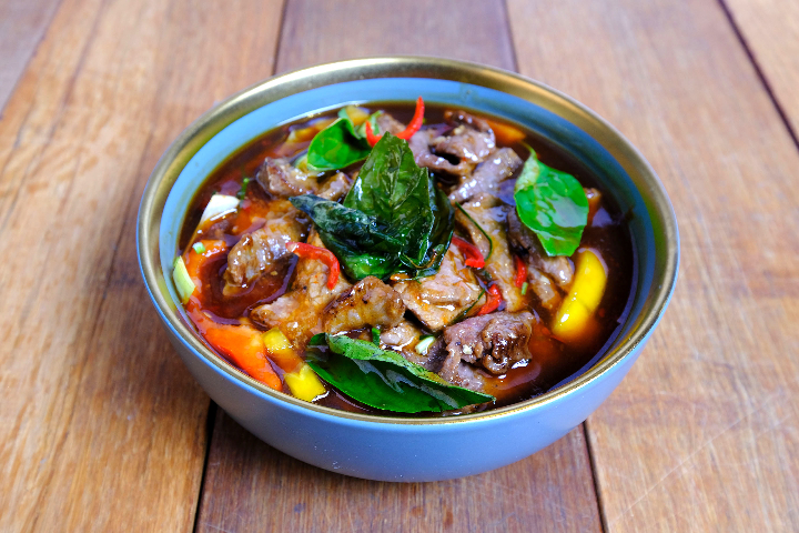 Beef in a thaï basil sauce - Thai Orchidée