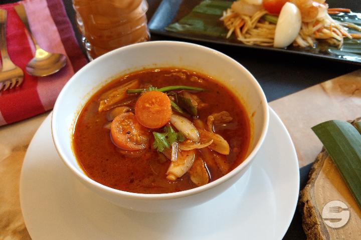 Tom Yam Soup - Yak Thaï