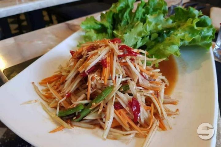 Large Papaya Salad - Yak Thaï