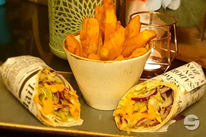Butter Chicken Roll - Urban Spice