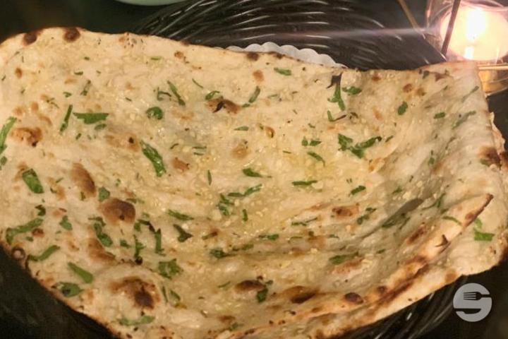 Chili Cheese Naan - Urban Spice