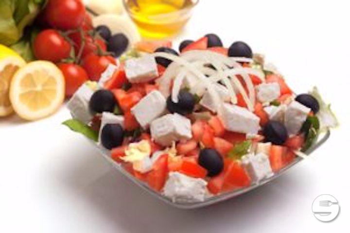 Greek Salad - Pizza 15