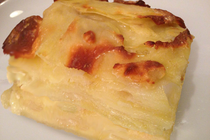 Potatoes au Gratin - Bella Pizza