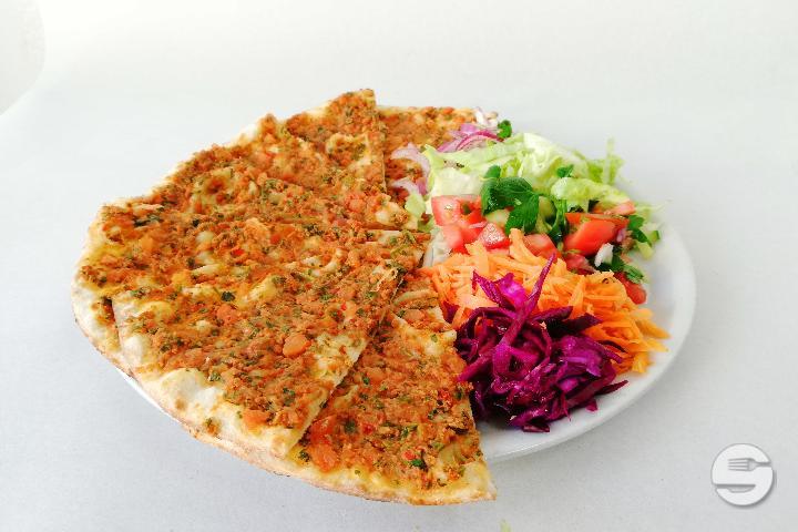 Assiette Lahmacun - Antep Kebab 27