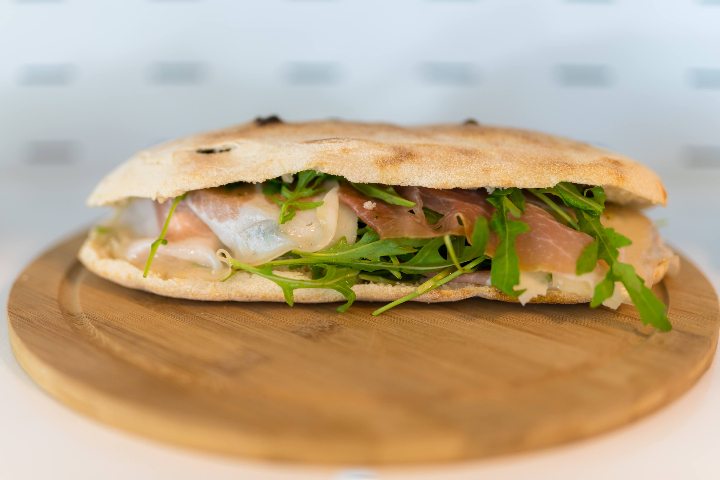 PANINI PRIMAVERA - Pizza Mania