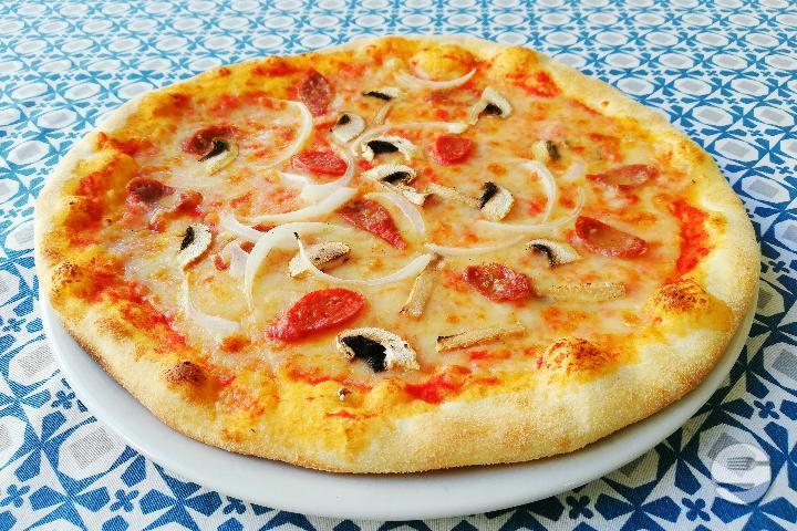 Oriental pizza - Brasserie De Tivoli