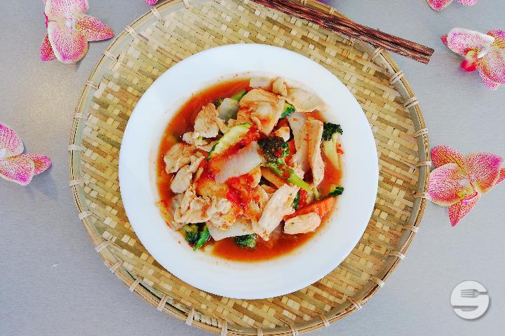 Poulet aigre-doux - OliMy Le Mont