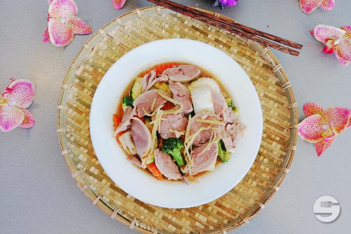 Canard au gingembre - OliMy Le Mont