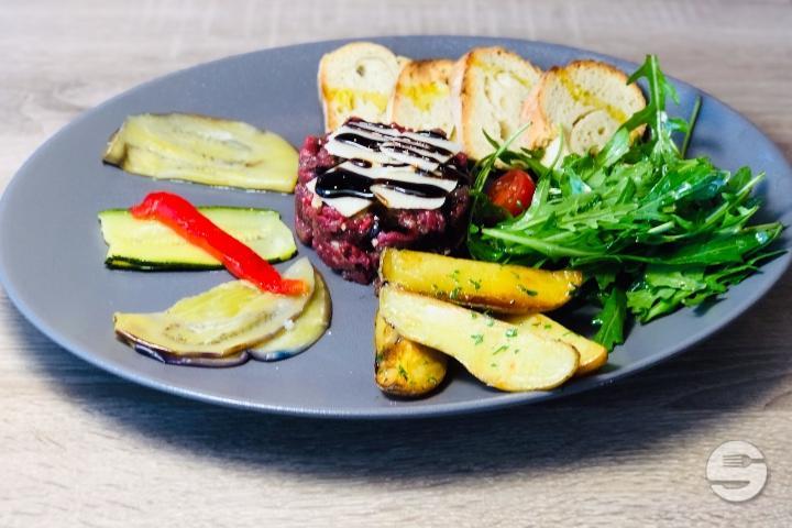 Tartare de boeuf à l'italienne - Le Vieux Pressoir