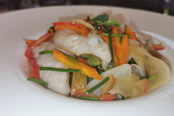 Steamed fish with soy sauce, ginger and rice - Saveurs & Couleurs