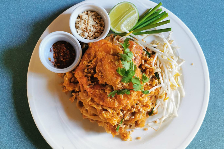 Pad thai aux crevettes - Saveurs & Couleurs