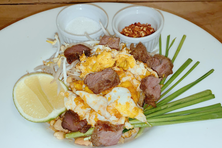 Pad thai à l'agneau - Saveurs & Couleurs