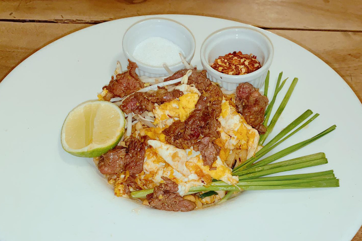 Pad thai au boeuf - Saveurs & Couleurs