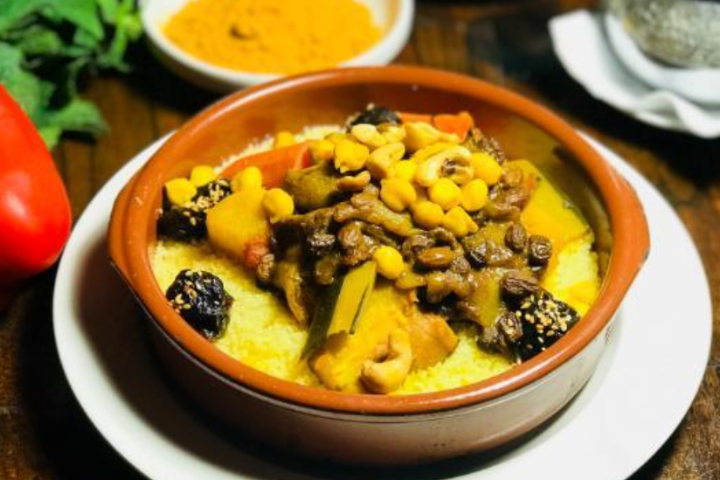 Couscous Poulet et Agneau et légumes - Saveurs & Couleurs