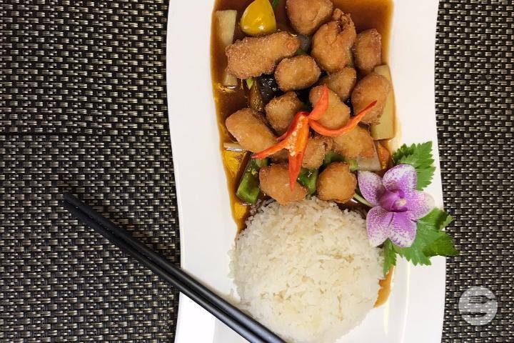 Gebackenes Poulet an Pikanter Sauce - Lamky