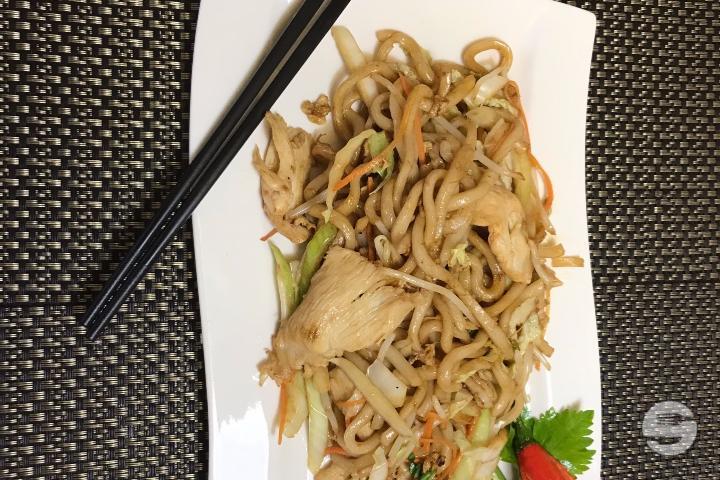 Gebratene Udon Nudeln - Lamky