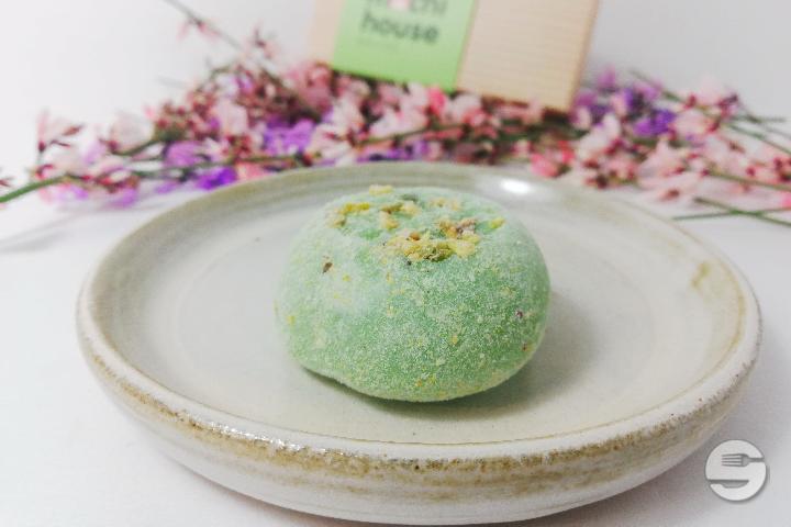 Glace Pistache - The Mochi House