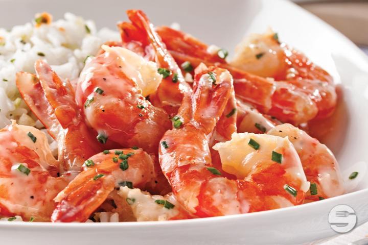 Peeled Jumbo Shrimps in Garlic Cream - Restaurant de La Patinoire